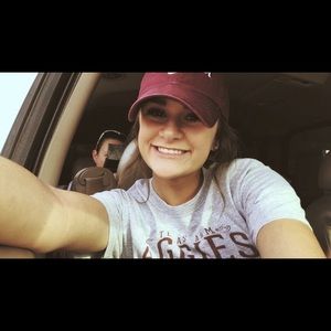 Meet your Posher, Lexie